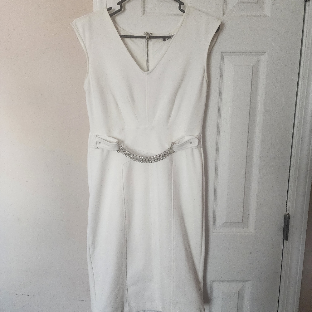 Jennifer Lopez off white dress size 6